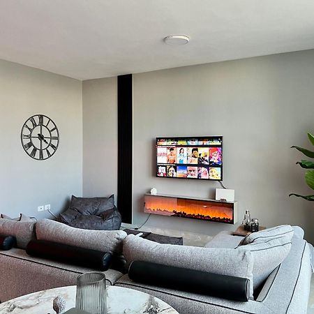 Lift @Vollga With Bbq And Patio Apartment Durres Ngoại thất bức ảnh