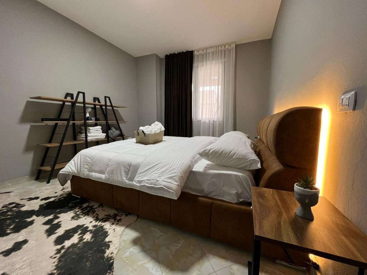 Lift @Vollga With Bbq And Patio Apartment Durres Ngoại thất bức ảnh